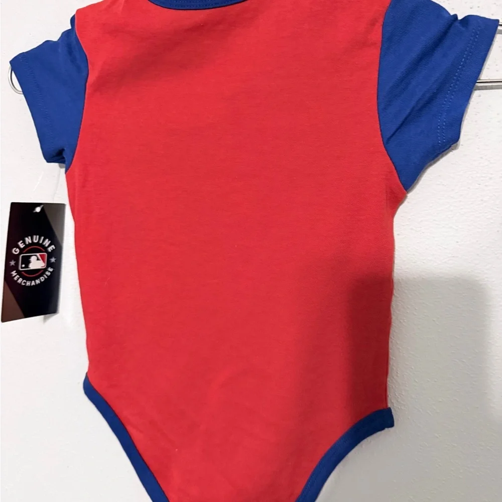 Philadelphia‎ Phillies Baby Bodysuit  Romper Creeper Infant 18 Months NWT